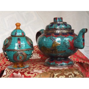 Tea pot and sugar box